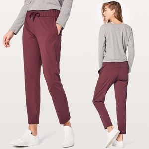 Lululemon On The Fly Pant *28" in Redwood 4